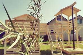 Cozy Cottage in Family Holiday Resort, Jezierzany