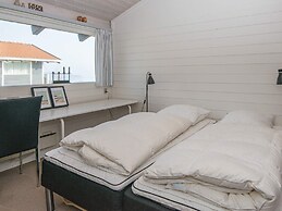 6 Person Holiday Home in Aabenraa-by Traum