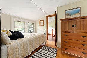 Sunset Retreat Private Family Home 843N