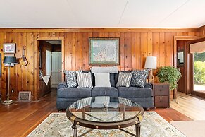 Sunset Retreat Private Family Home 843N