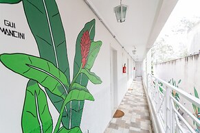 Casa Jardim. Ar e garagem