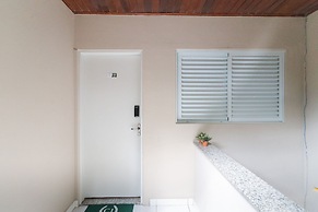 Casa Jardim. Ar e garagem