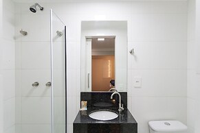 Casa Jardim. Ar e garagem