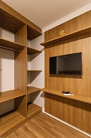 Casa Jardim. Ar e garagem