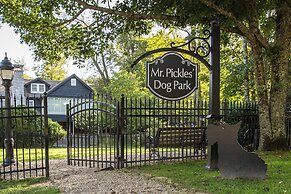 The Park On Main
