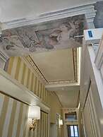 Piazza Venezia Luxury Suite