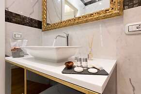 Piazza Venezia Luxury Suite
