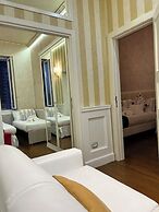 Piazza Venezia Luxury Suite