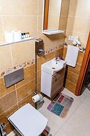 Green Life Apart Hotel