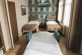 Green Life Apart Hotel