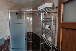 Green Life Apart Hotel