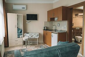 Green Life Apart Hotel