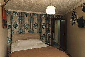 Green Life Apart Hotel