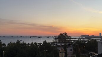 Green Life Apart Hotel