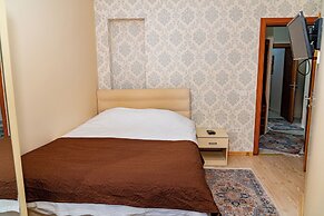 Green Life Apart Hotel