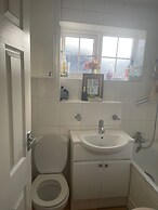 Cardiff 3bed House-freeparking-15minwalktostadium