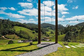 Prana Chalé com Hidromassagem na Serra