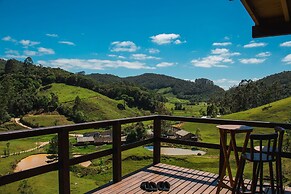 Prana Chalé com Hidromassagem na Serra