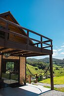 Prana Chalé com Hidromassagem na Serra