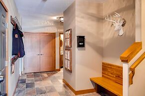 385 Moonshine Crescent by Okanagan Premier
