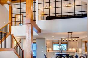 385 Moonshine Crescent by Okanagan Premier