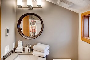 385 Moonshine Crescent by Okanagan Premier