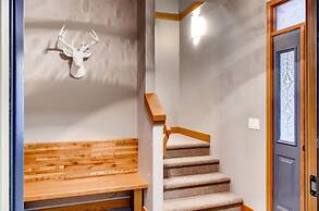 385 Moonshine Crescent by Okanagan Premier