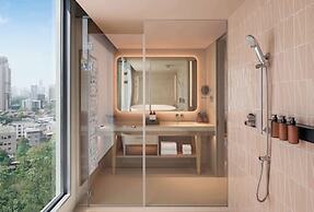 Kromo Bangkok, Curio Collection By Hilton