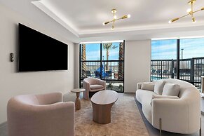 Hampton Inn & Suites Corona, Ca