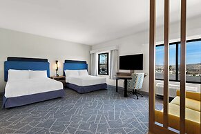 Hampton Inn & Suites Corona, Ca