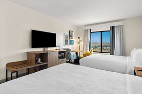 Hampton Inn & Suites Corona, Ca