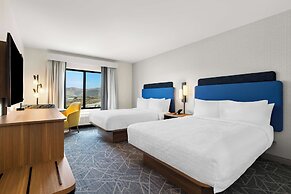 Hampton Inn & Suites Corona, Ca