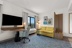 Hampton Inn & Suites Corona, Ca