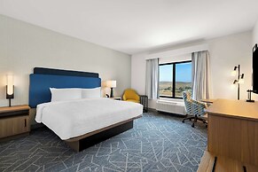 Hampton Inn & Suites Corona, Ca