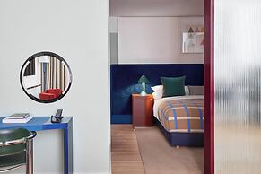 Kimpton Main Frankfurt by IHG