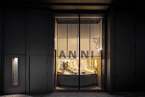 Kimpton Main Frankfurt by IHG