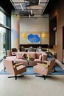 Kimpton Main Frankfurt by IHG