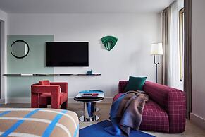 Kimpton Main Frankfurt by IHG