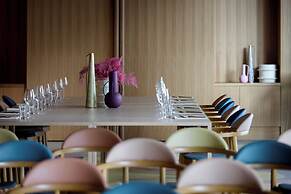 Kimpton Main Frankfurt by IHG