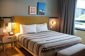 Moxy Cincinnati Downtown