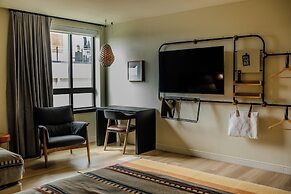 Moxy Cincinnati Downtown