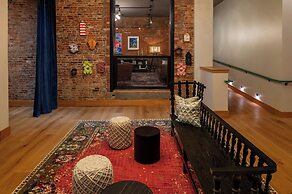 Moxy Cincinnati Downtown