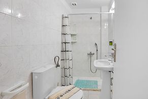 Seafront Apartment in Chania 7