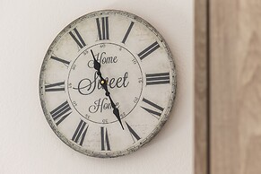 Seafront Apartment in Chania 7