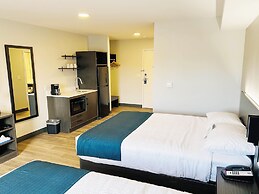 Studio 6 Hornepayne, ON