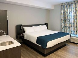 Studio 6 Hornepayne, ON