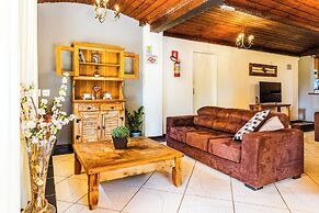 Pousada Vila Floratta by Concavus