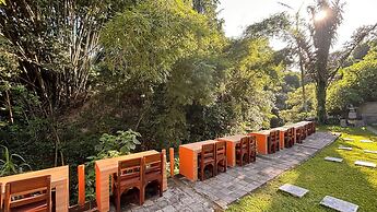 Dur Pekerisan Retreat Villa Ubud