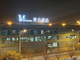 Meilun Hotel Chongqing Airport T3