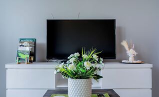 Modern studio with free wifi & parking